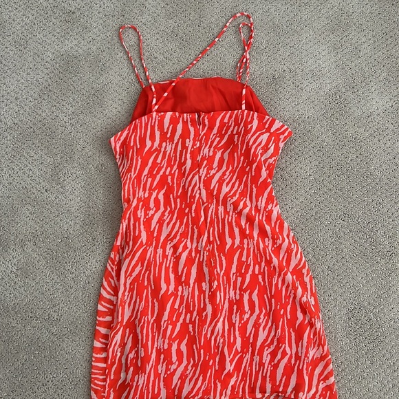 NWT Forever 21 Dress - Picture 4 of 4
